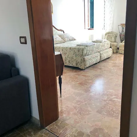 Appartement Tra I Vetri Di Murano Venetië