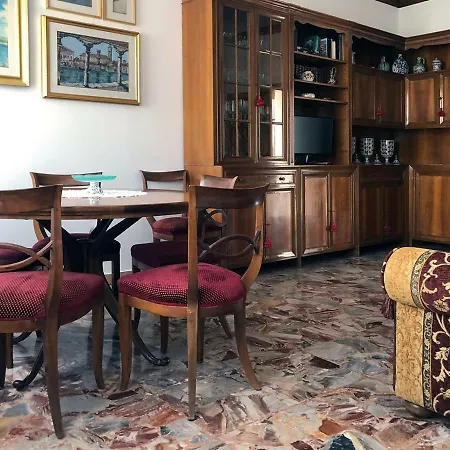 Appartement Tra I Vetri Di Murano Venetië