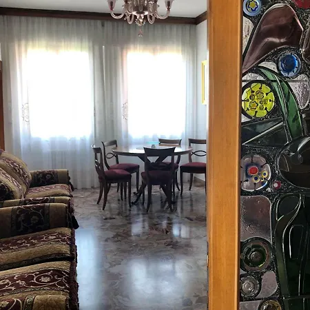 Apartment Tra I Vetri Di Murano *